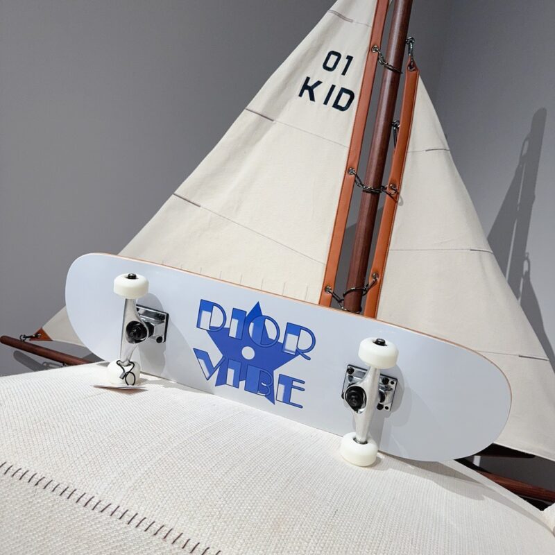 Dior Vibe Skate Board - Image 2