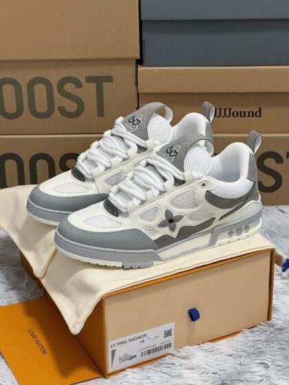 Louis Vuitton Skate Light Grey